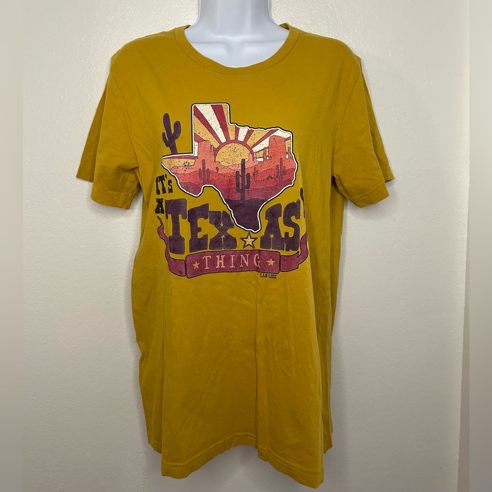 L&B Life Western Texas Cactus Women’s Short Sleeve T-shirt Mustard Yellow Sz M